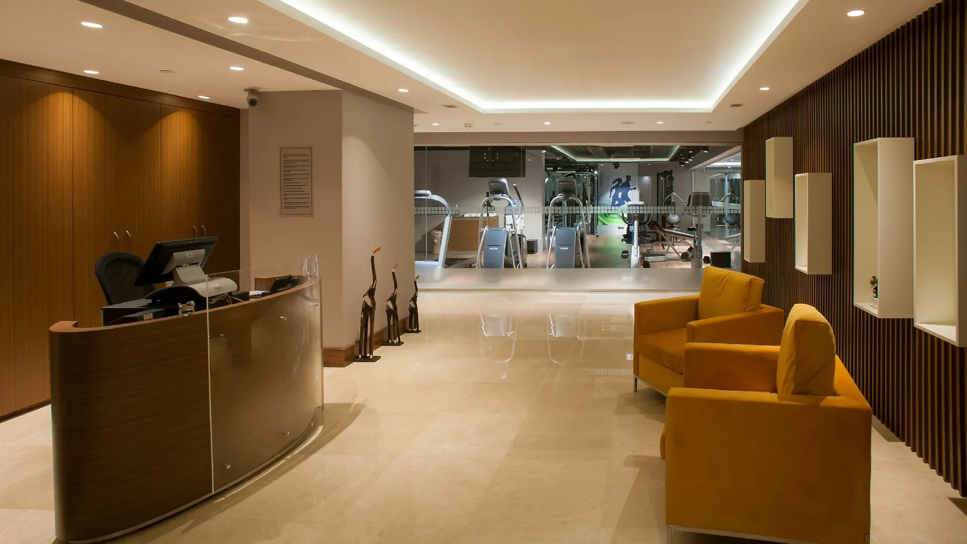 **** Lägenhetshotell Radisson Blu Residence, Istanbul Batisehir Turkiet